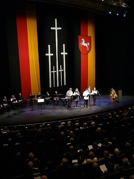 Volkstrauertag_2010   036.jpg